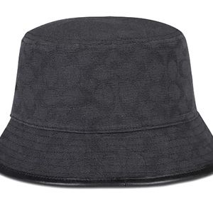 Coach Woman’s signature C jacquard canvas bucket hat - black -